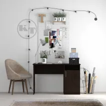 “Uchen” writing desk