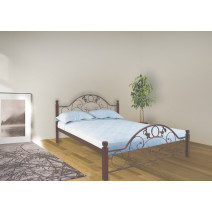Bed "Francesca" (with wooden legs)